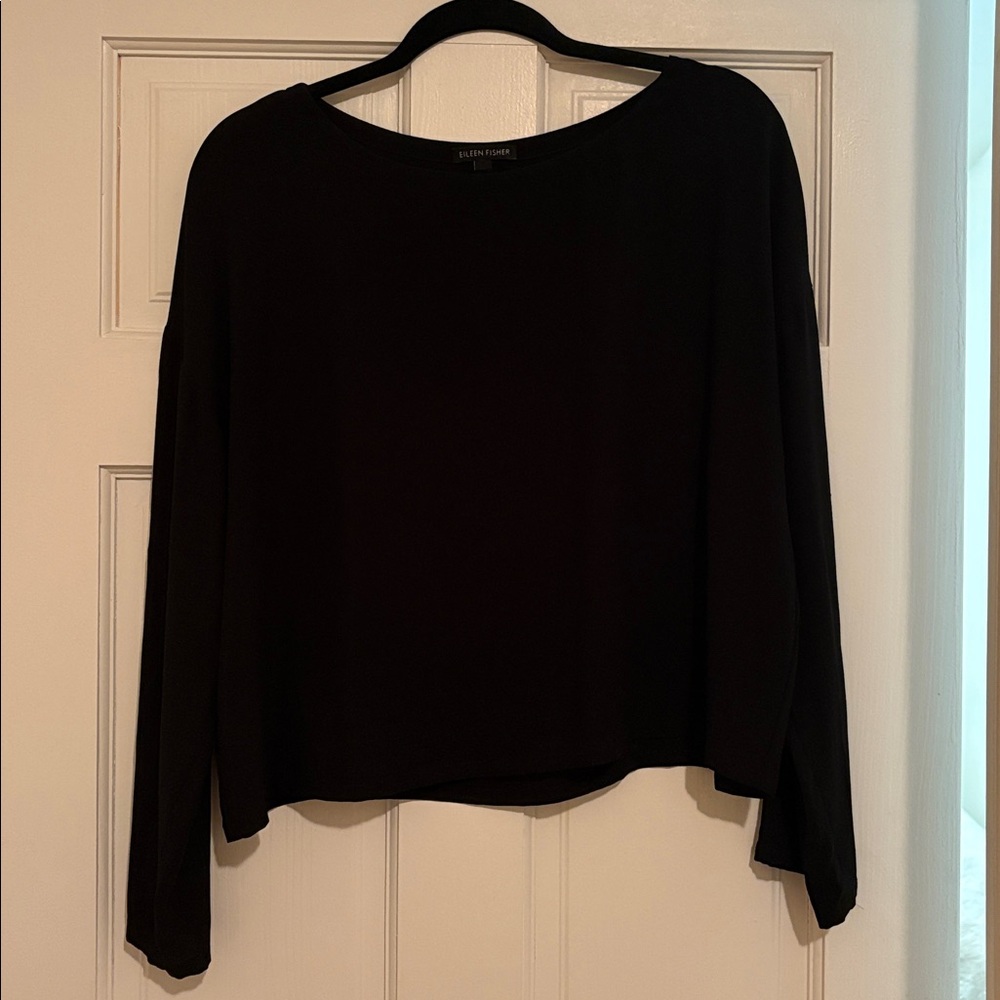 Eileen Fisher 100% Silk Long Sleeve Blouse
